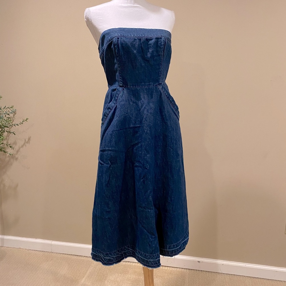 HOLDING HORSES Blue Strapless Midi Dress